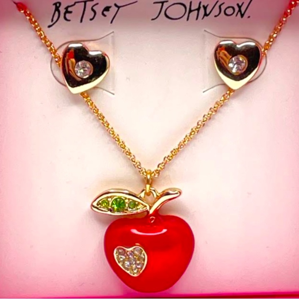 New Betsey Johnson BACK TO SCHOOL APPLE SET RED - Picture 11 of 12